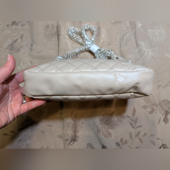 Bella Russo Quilted Crossbody Purse, NWOT! - Picture 9 of 10